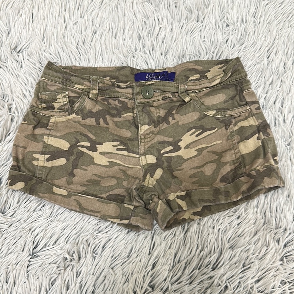 Y2K Miley Cyrus & Max Azria Camo Shorts